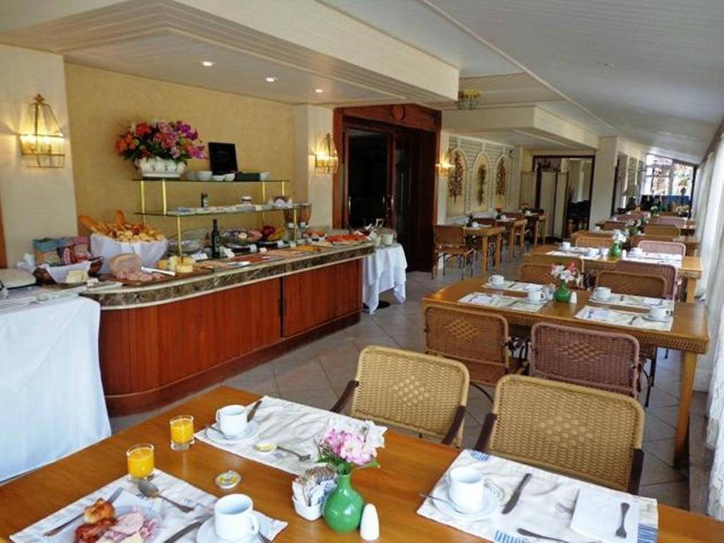 Hotel Frontenac Campos do Jordão Екстериор снимка