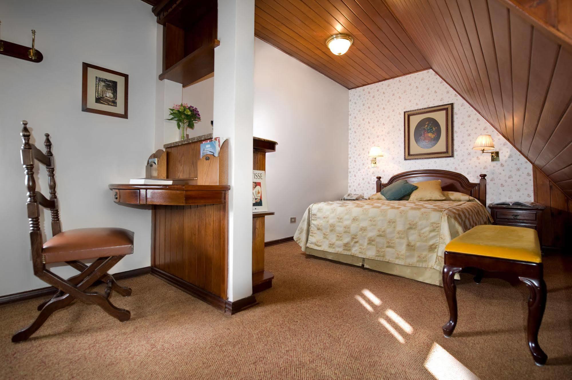 Hotel Frontenac Campos do Jordão Екстериор снимка