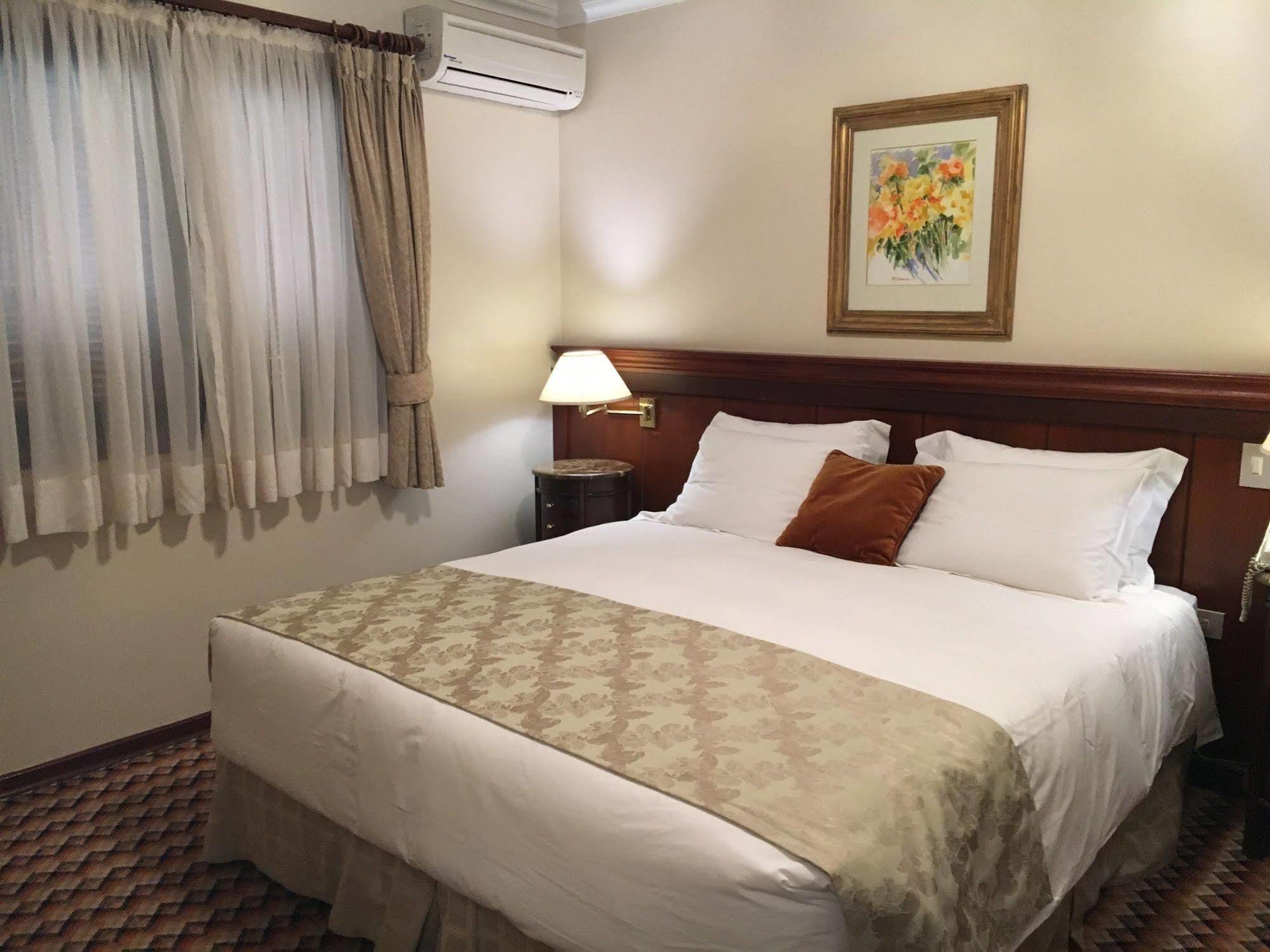 Hotel Frontenac Campos do Jordão Екстериор снимка